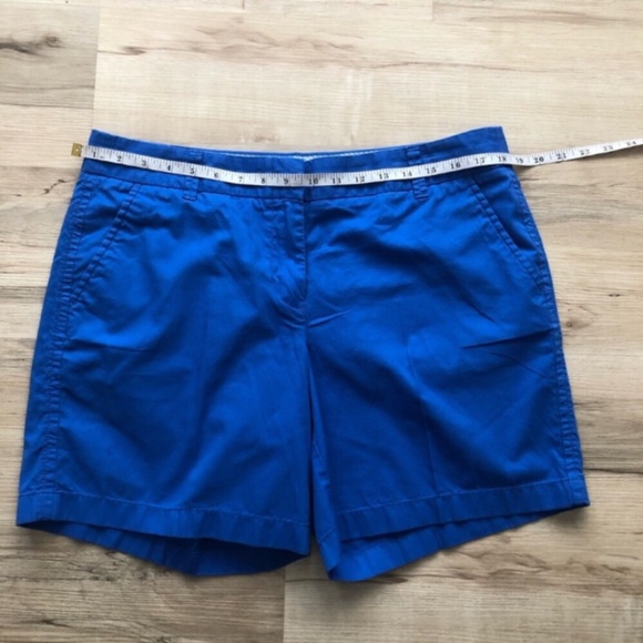 J. Crew Vibrant Blue Women's Shorts - Picture 2 of 11